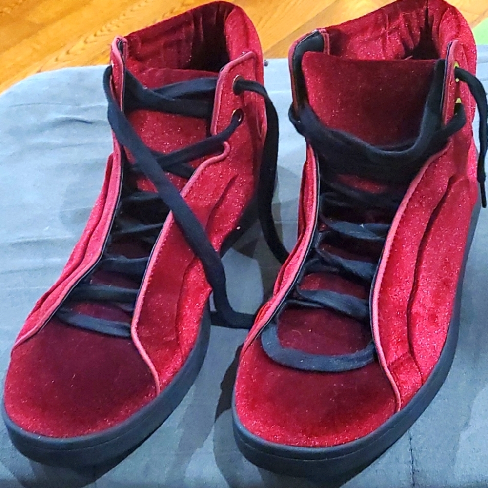 Men high top zara sneakers